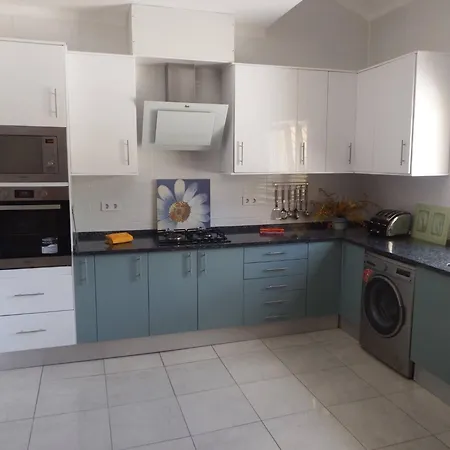 Villa Spacious Lara Estoi With Heated Pool *