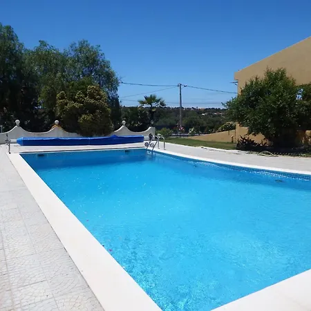 Spacious Lara Estoi With Heated Pool Vila *
