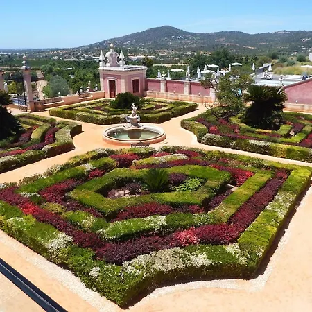 Spacious Lara Estoi With Heated Pool Vila *