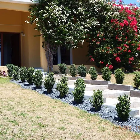 Villa Spacious Lara Estoi With Heated Pool